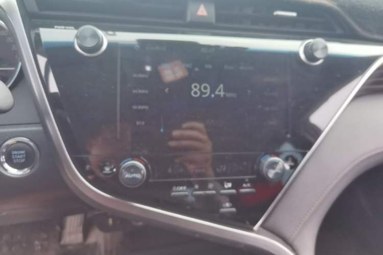 Used Toyota Camry 2019 2.0G Luxury Edition China VI Standard Audio And AC Panel