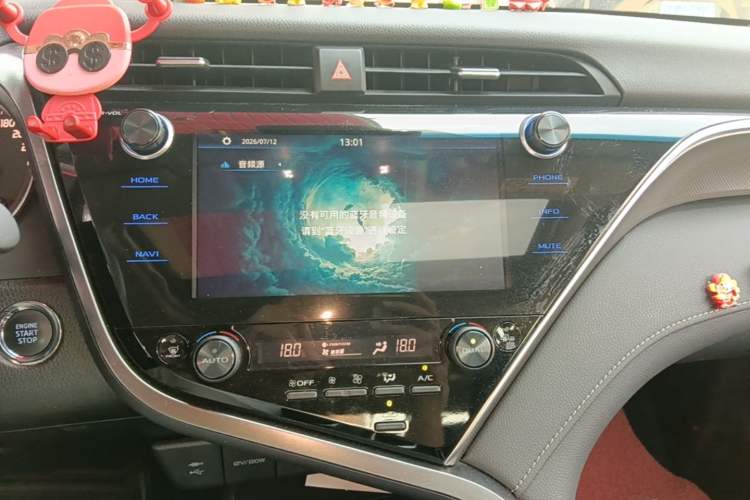Used Toyota Camry 2019 Revised Version 2.0S Fēngshàng Edition Audio And AC Panel