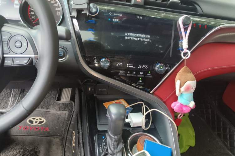 Used Toyota Camry 2019 2.5S FENGSHANG Version China VI Standard Audio And AC Panel