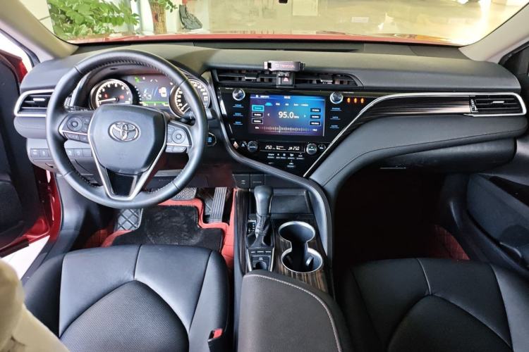 Used Toyota Camry 2019 Revised Version 2.5G Luxury Edition Center Console