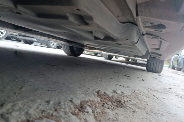 Used Toyota Camry 2019 2.5S FENGSHANG Version China VI Standard Chassis Front Left
