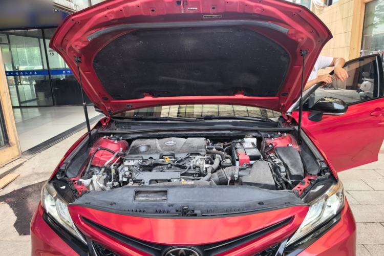 Used Toyota Camry 2019 2.5S FENGSHANG Version China VI Standard Engine Bay