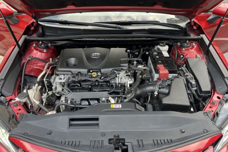 Used Toyota Camry 2019 2.5G Luxury Edition China VI Standard Engine Bay