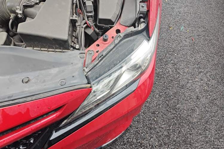 Used Toyota Camry 2019 2.5S FENGSHANG Version China VI Standard Engine Bay Left