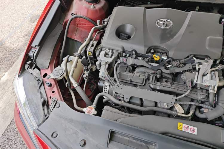Used Toyota Camry 2019 2.5S FENGSHANG Version China VI Standard Engine Bay Right