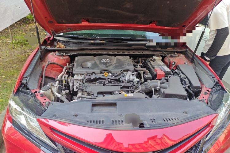 Used Toyota Camry 2019 2.5S FENGSHANG Version China V Standard Engine Bay