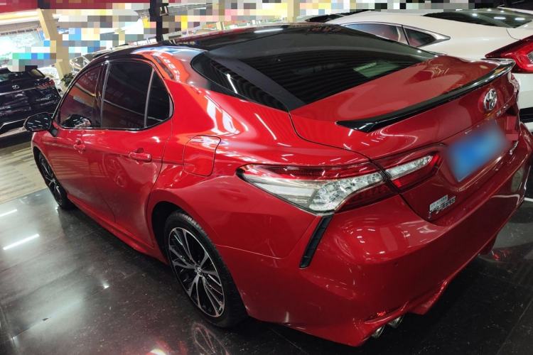 Used Toyota Camry 2019 2.0S FENGSHANG Version China VI Standard Exterior 2