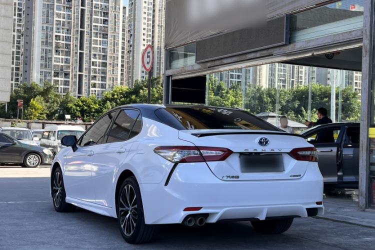 Used Toyota Camry 2019 2.5S FENGSHANG Version China VI Standard Exterior 3