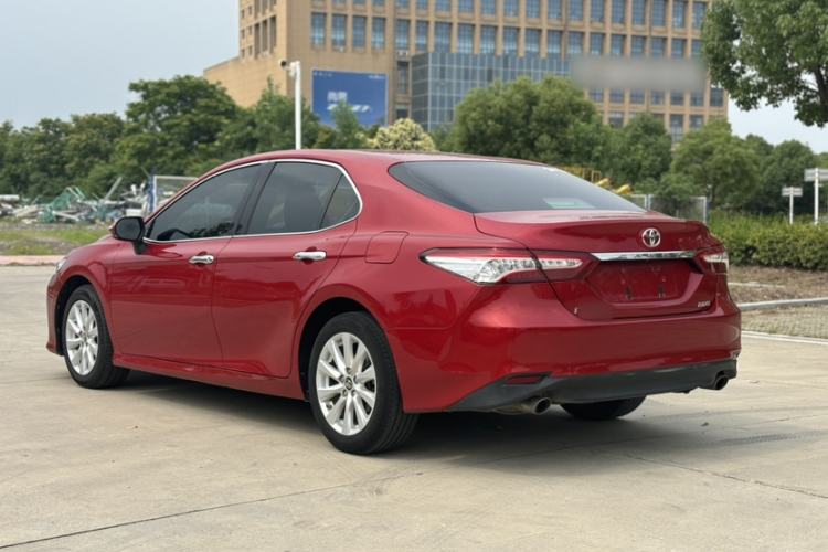 Used Toyota Camry 2019 2.0G Luxury Edition China VI Standard Exterior 4