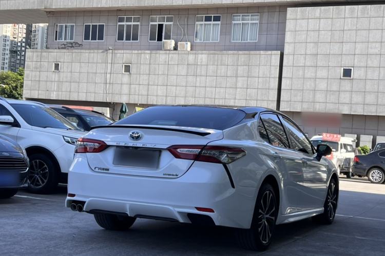 Used Toyota Camry 2019 2.5S FENGSHANG Version China VI Standard Exterior 4