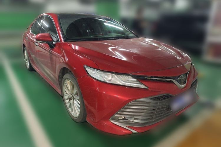 Used Toyota Camry 2019 Revised Version 2.5G Luxury Edition Front Right 45 Deg