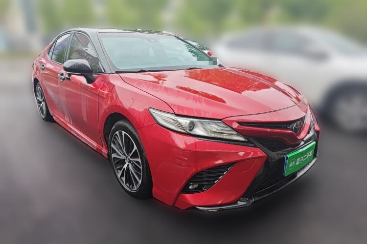 Used Toyota Camry 2019 2.5S FENGSHANG Version China VI Standard Front Right 45 Deg