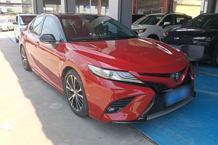 Used Toyota Camry 2019 Revised Version 2.0S Fēngshàng Edition Front Right 45 Deg