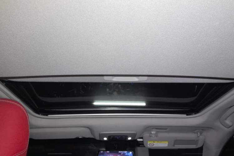 Used Toyota Camry 2019 2.5S FENGSHANG Version China V Standard Headliner