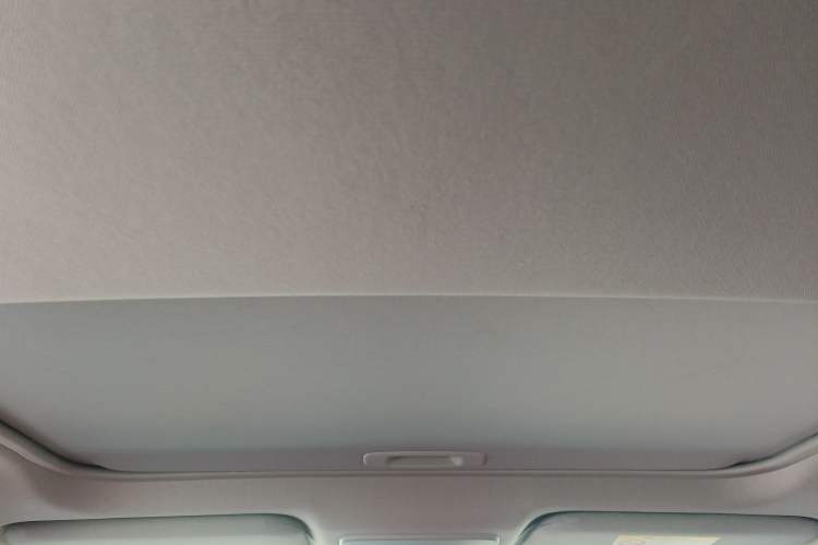 Used Toyota Camry 2019 2.5S FENGSHANG Version China VI Standard Headliner