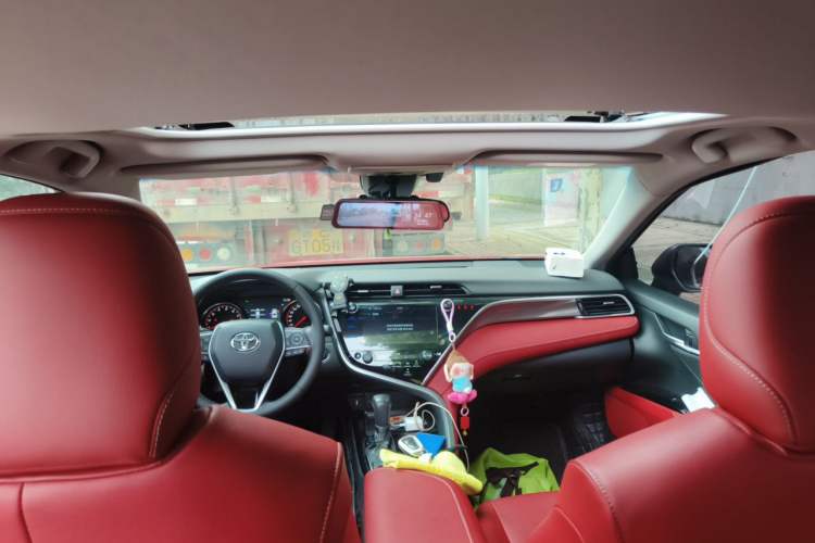 Used Toyota Camry 2019 2.5S FENGSHANG Version China VI Standard Headliner