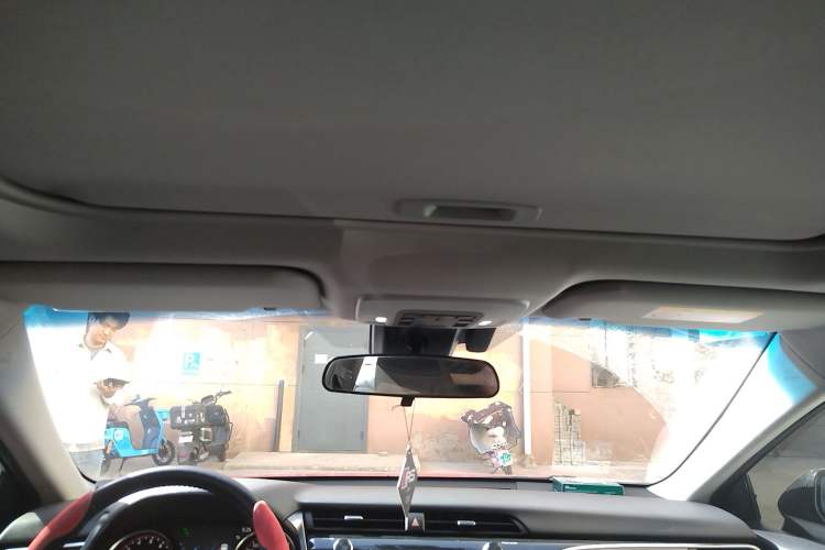 Used Toyota Camry 2019 2.0S FENGSHANG Version China VI Standard Headliner