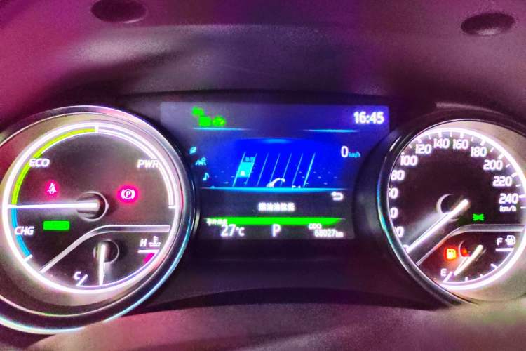 Used Toyota Camry 2019 Revised Version Dual-Engine 2.5 HS Fēngshàng Edition Instrument Cluster