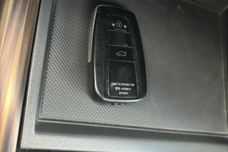 Used Toyota Camry 2019 2.0G Luxury Edition China VI Standard Interior 2