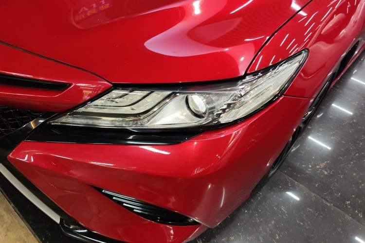 Used Toyota Camry 2019 2.0S FENGSHANG Version China VI Standard Left Front Headlight