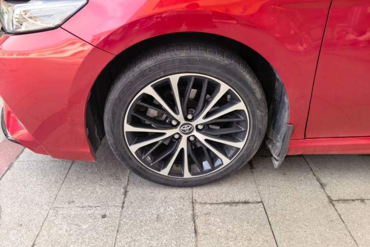 Used Toyota Camry 2019 2.5S FENGSHANG Version China VI Standard Left Front Wheel Hub