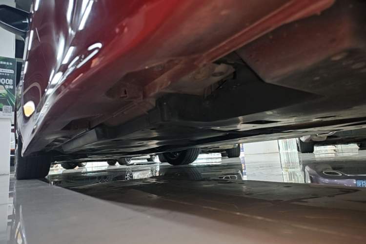 Used Toyota Camry 2019 Revised Version 2.5S Fēngshàng Edition Left Side Sill