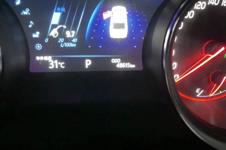 Used Toyota Camry 2019 2.5S FENGSHANG Version China V Standard Odometer Close Up