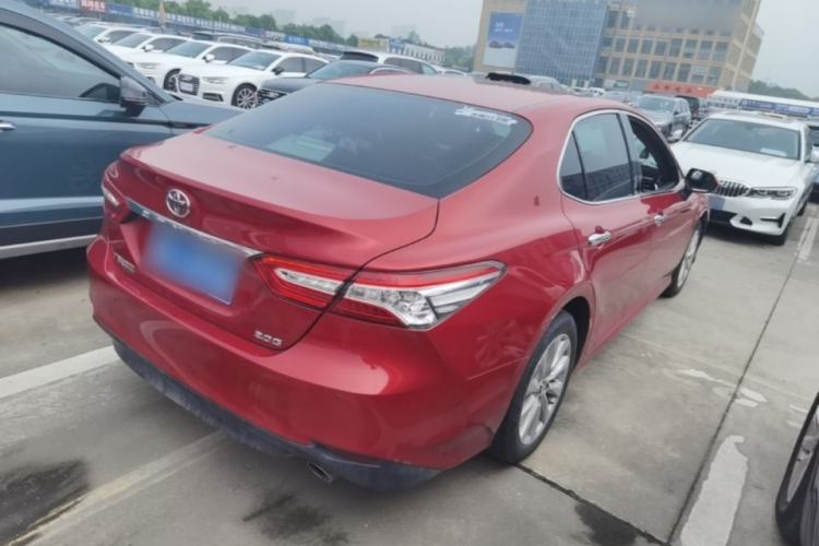 Used Toyota Camry 2019 2.0G Luxury Edition China VI Standard Rear Right 45 Deg
