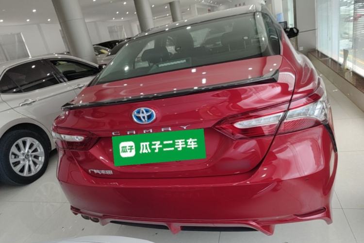 Used Toyota Camry 2019 Dual-Engine 2.5HS FENGSHANG Edition China VI Standard Rear