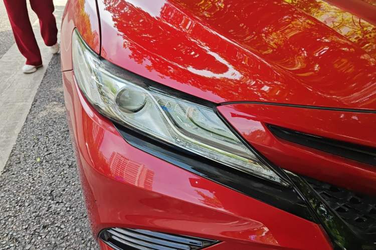 Used Toyota Camry 2019 2.5S FENGSHANG Version China VI Standard Right Front Headlight