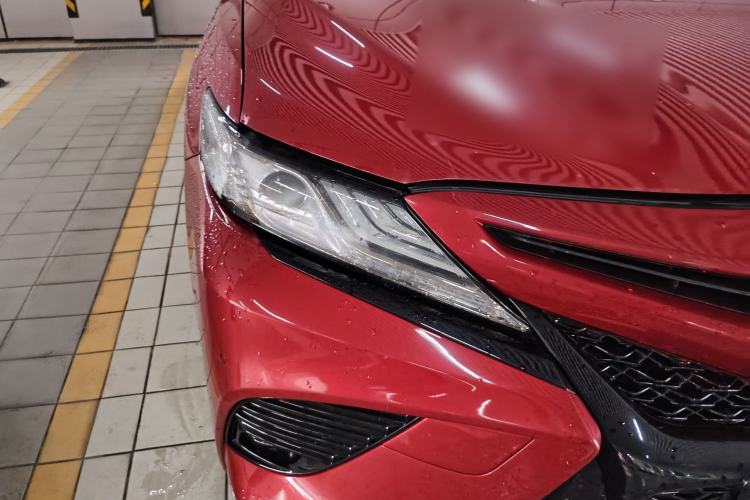 Used Toyota Camry 2019 Revised Version Dual-Engine 2.5 HS Fēngshàng Edition Right Front Headlight