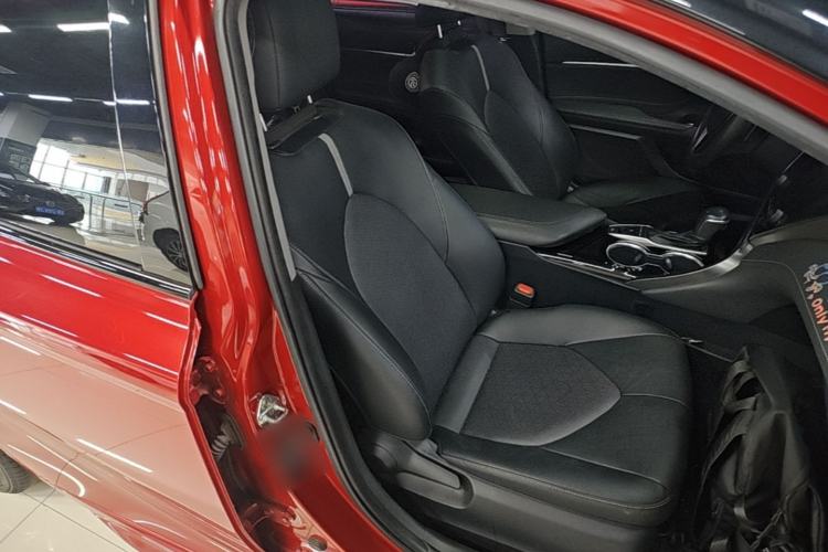 Used Toyota Camry 2019 Revised Version 2.5S Fēngshàng Edition Right Front Seat