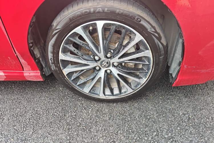 Used Toyota Camry 2019 2.5S FENGSHANG Version China VI Standard Right Front Wheel Hub