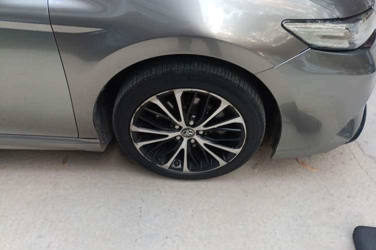 Used Toyota Camry 2019 2.5S FENGSHANG Version China VI Standard Right Front Wheel Hub