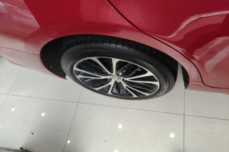 Used Toyota Camry 2019 Dual-Engine 2.5HS FENGSHANG Edition China VI Standard Right Rear Wheel Hub