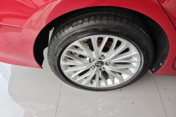 Used Toyota Camry 2019 Revised Version 2.5G Luxury Edition Right Rear Wheel Hub