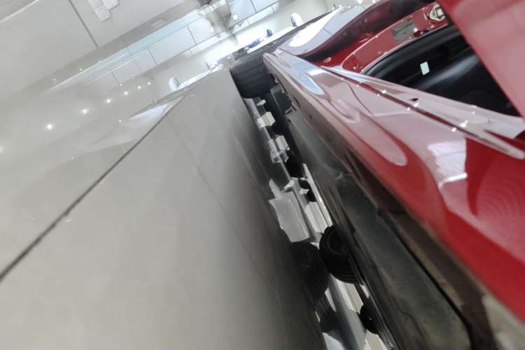 Used Toyota Camry 2019 Dual-Engine 2.5HS FENGSHANG Edition China VI Standard Right Side Sill