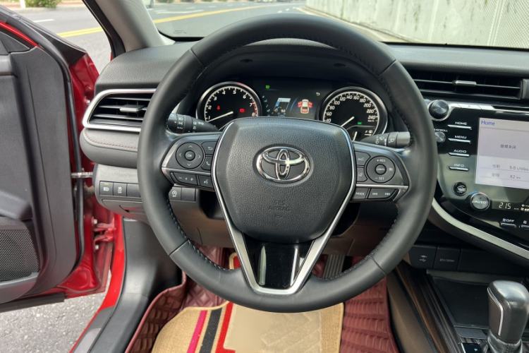 Used Toyota Camry 2019 2.5G Luxury Edition China VI Standard Steering Wheel