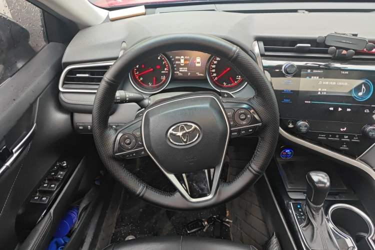 Used Toyota Camry 2019 2.5S FENGSHANG Version China VI Standard Steering Wheel