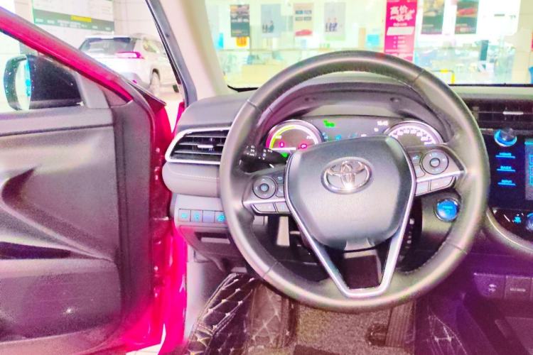 Used Toyota Camry 2019 Revised Version Dual-Engine 2.5 HS Fēngshàng Edition Steering Wheel
