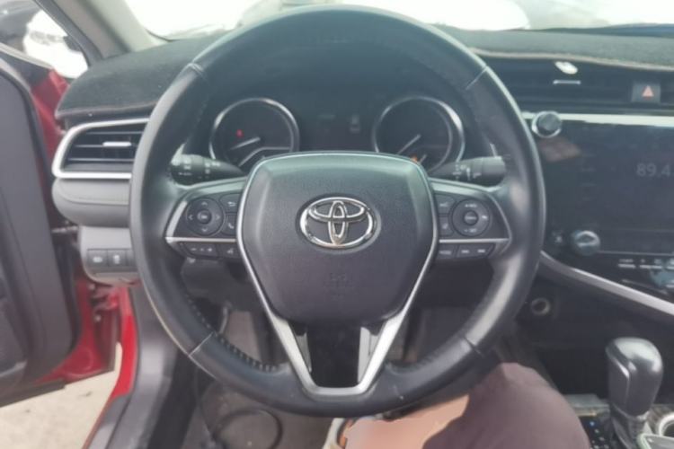 Used Toyota Camry 2019 2.0G Luxury Edition China VI Standard Steering Wheel