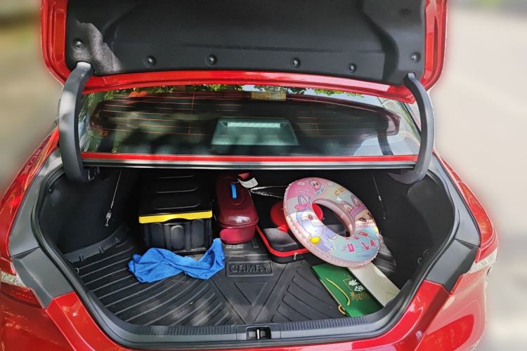 Used Toyota Camry 2019 2.5S FENGSHANG Version China VI Standard Trunk