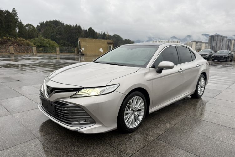 Used Toyota Camry 2019 2.5G Luxury Edition China VI Standard Guazi used car, China used car export, Used car for sale, Used cars, Cheapest cars for sale