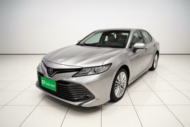 Toyota Camry 2019 2.5G Luxury Edition China VI Standard usado