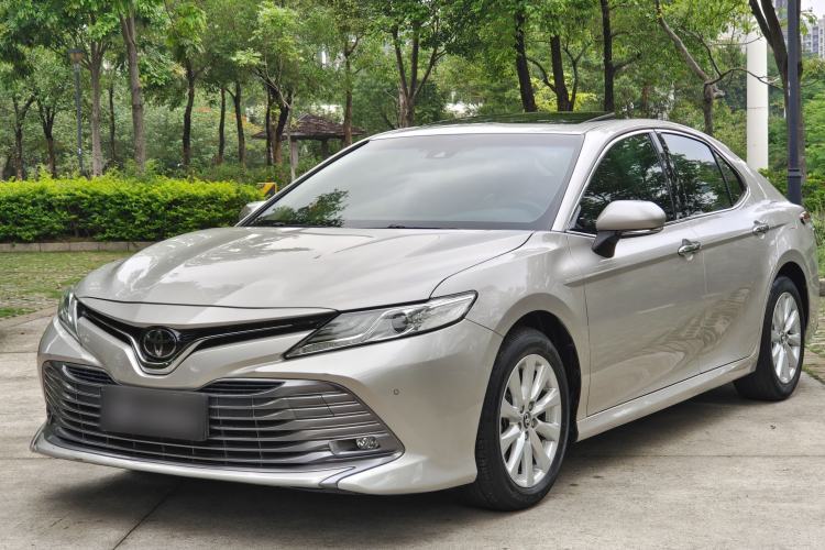Ojetý Toyota Camry 2019 2.0G Luxury Edition China VI Standard Guazi used car, China used car export, Used car for sale, Used cars, Cheapest cars for sale