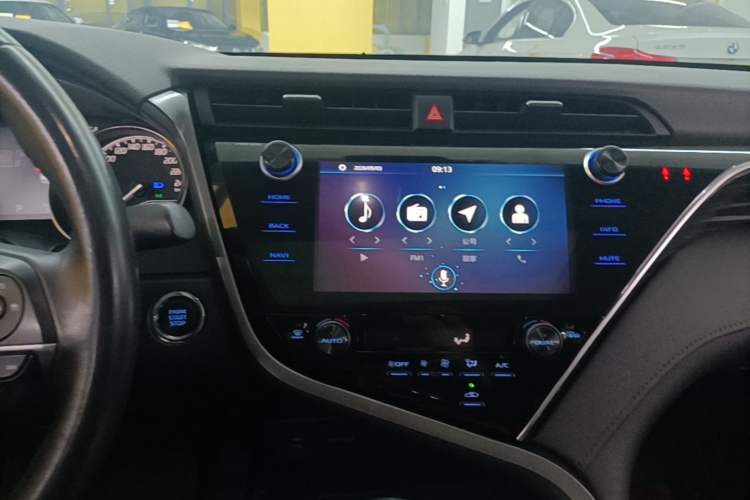 Used Toyota Camry 2019 Revised Version 2.5G Luxury Edition Audio And AC Panel