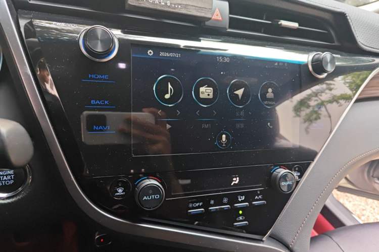 Used Toyota Camry 2019 2.5G Luxury Edition China VI Standard Audio And AC Panel
