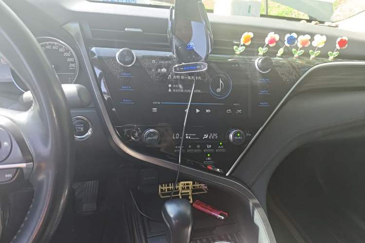 Used Toyota Camry 2019 2.5G Luxury Edition China VI Standard Audio And AC Panel