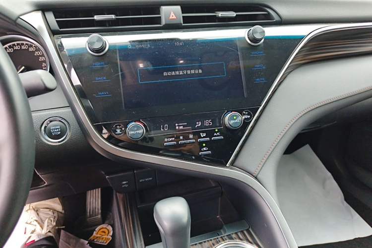 Used Toyota Camry 2019 2.0G Luxury Edition China VI Standard Audio And AC Panel