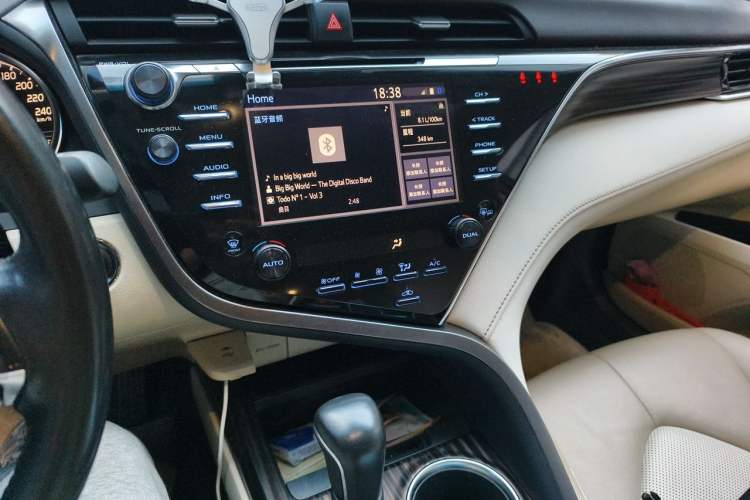 Used Toyota Camry 2019 2.5G Luxury Edition China VI Standard Audio And AC Panel